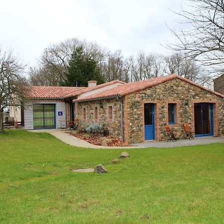 Maison De Charme A Mouzillon - Jardin Et Terrasse Accueillante Exterior foto